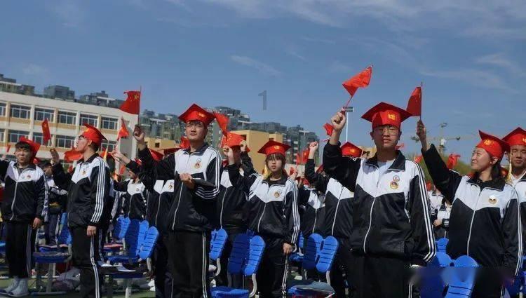 推动俄罗斯近现代化进程的彼得大帝改革，真的有那么成功？